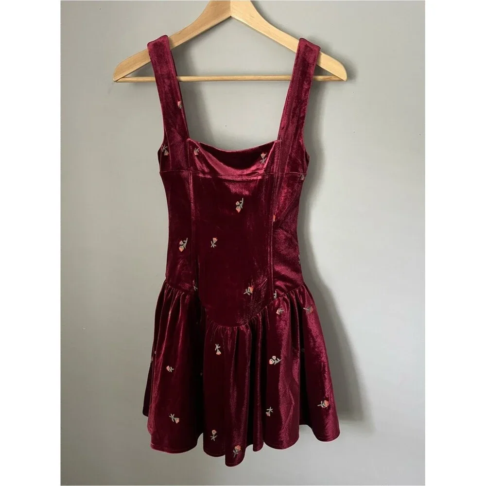 WeWoreWhat Embroidered Corset Peplum Burgundy Velvet Mini Dress Size 0 NWT